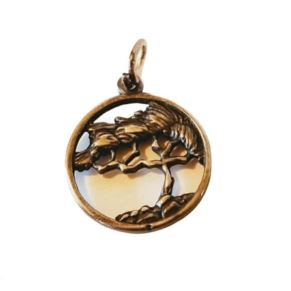 Tree of Life small 5/8" sterling Silver pendant - Picture 1 of 3